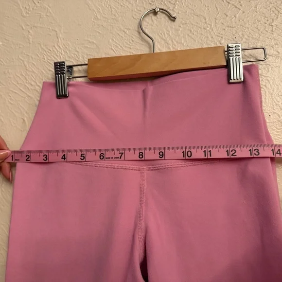 Alo Pink high waist airbrush Leggings - Picture 6 of 8